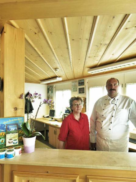 Chemihuttli Hotel Axalp Екстериор снимка